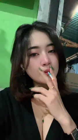#karawanghitz #tiktokviral yang berantakan pikiran nya yang habis rambut nya🥹