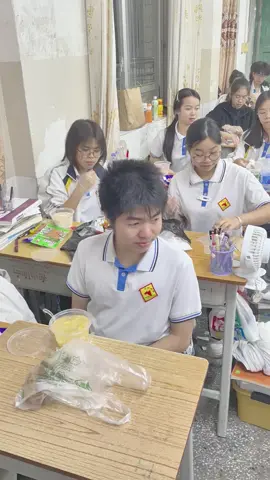 kelas malam di China  #🇮🇩🇨🇳 