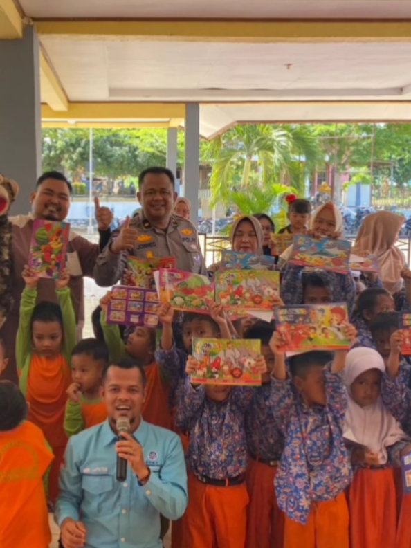 cuplikan kegiatan literasi pendidikan hari ini, bertemu dengan adik