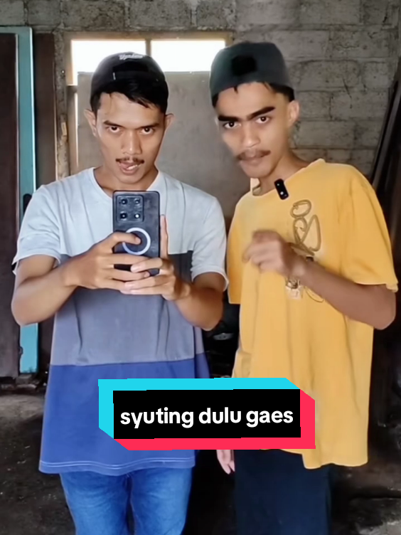 ketika syuting #komeditiktok #tranding  #hiburan #komedingakak 