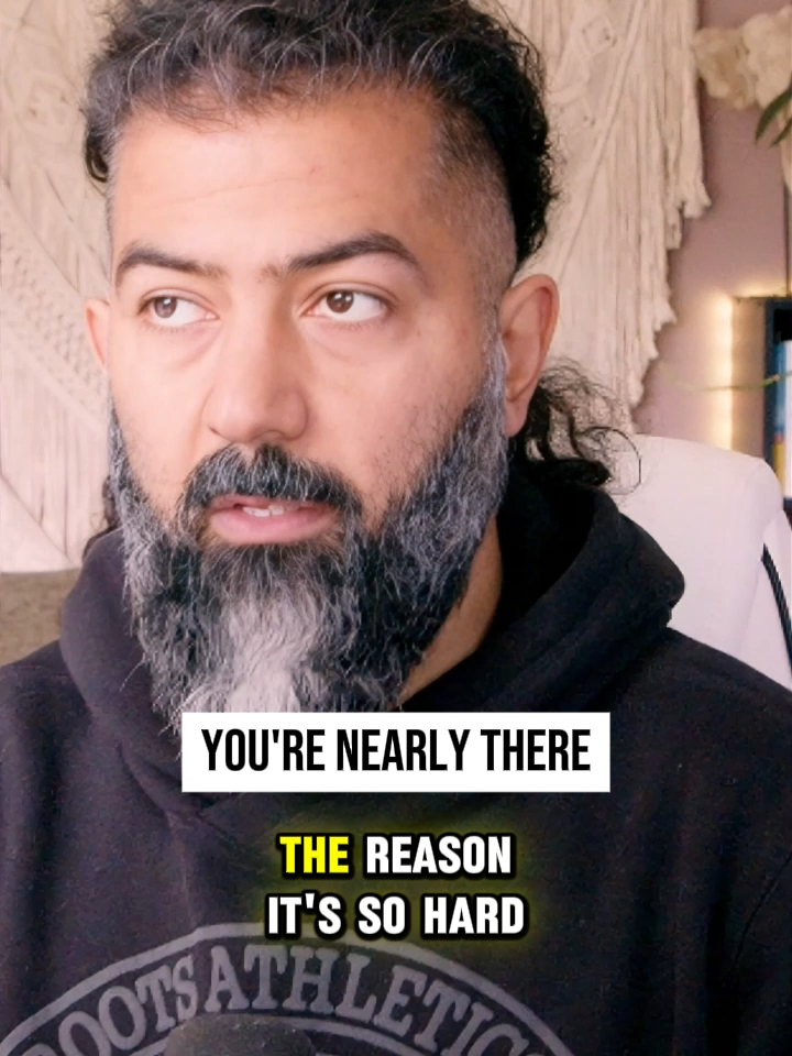 Push Through, Level Up Now 💪 #KeepGoing #Mindset #ariansamouie #nervousstsyemregulation #nervoussystemhealing #nervoussystemregulationcoach #nervoussystemregulationtips #nervoussystem #innerpeace #brighton #trauma