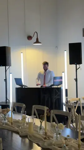 Hahahahhaa best way to get people to listen to you at the end of the night😂😂😂 Venue: @River Bridge Event Center #tiktokdaily #thebestdjever #dj #utahdj #utahweddingdj