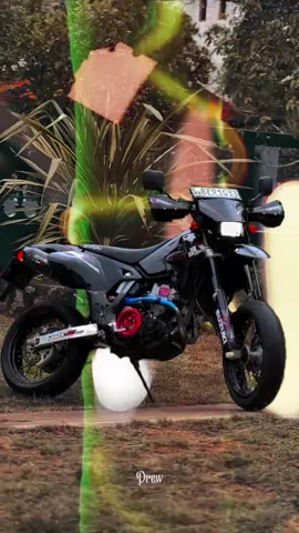 Z 💀🔥 . . Owner @𝙏𝙃𝘼𝙍𝙐𝙒𝘼🐉  . . #Drew #fyp #foryou #drz400  #srilanka 