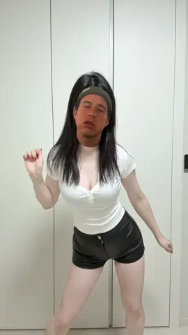 클럽에 이렇게 입고갈까… #해시태그하나만했는데설마추천이겠어 