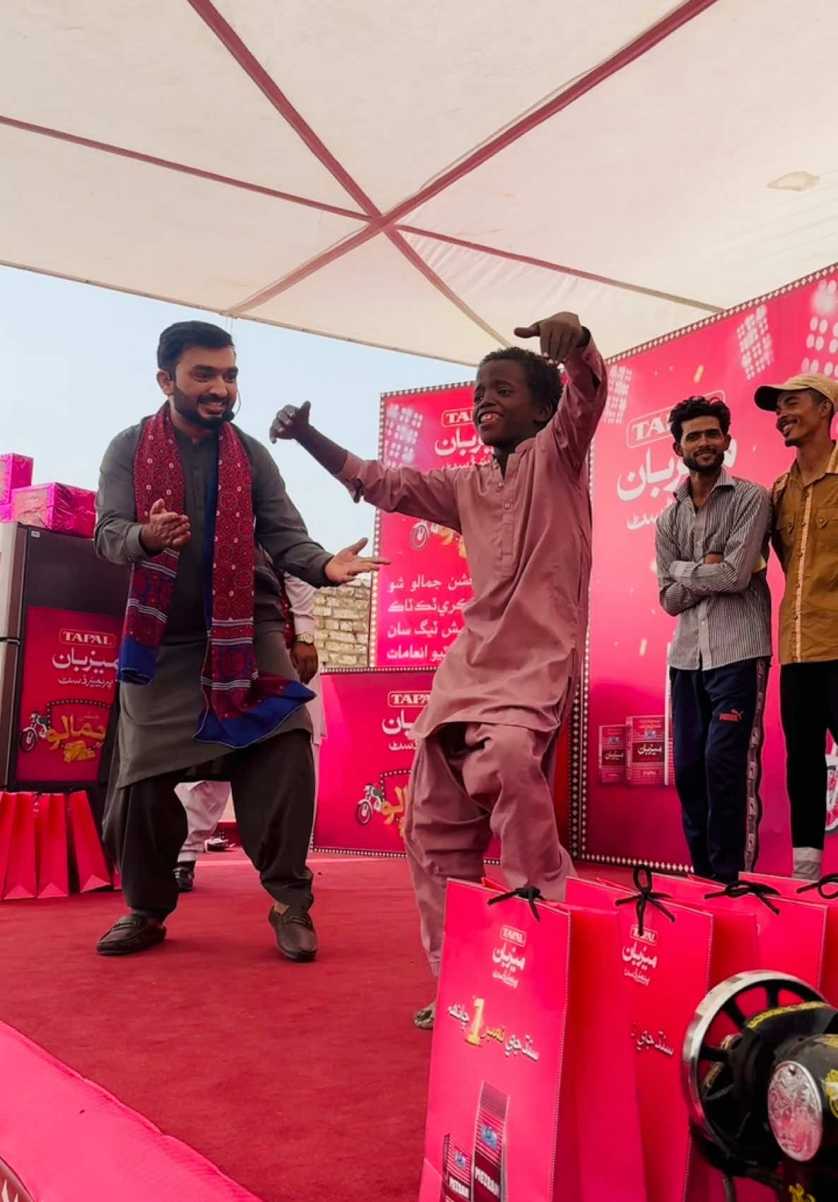 What a dance #zohaibchandio #tapalmezban #jashnejamalo #foryou #dance 