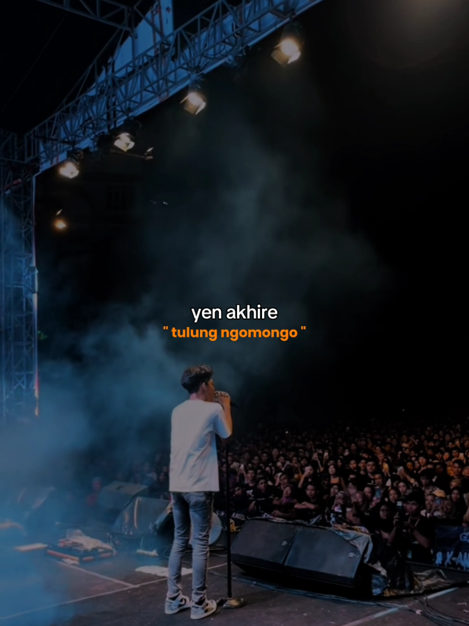 kowe sing ngancani gabute, wong liyo sing dadi pilihane🥀 #sadvibes #aftershine #liriklagu #kalah #jawapride 