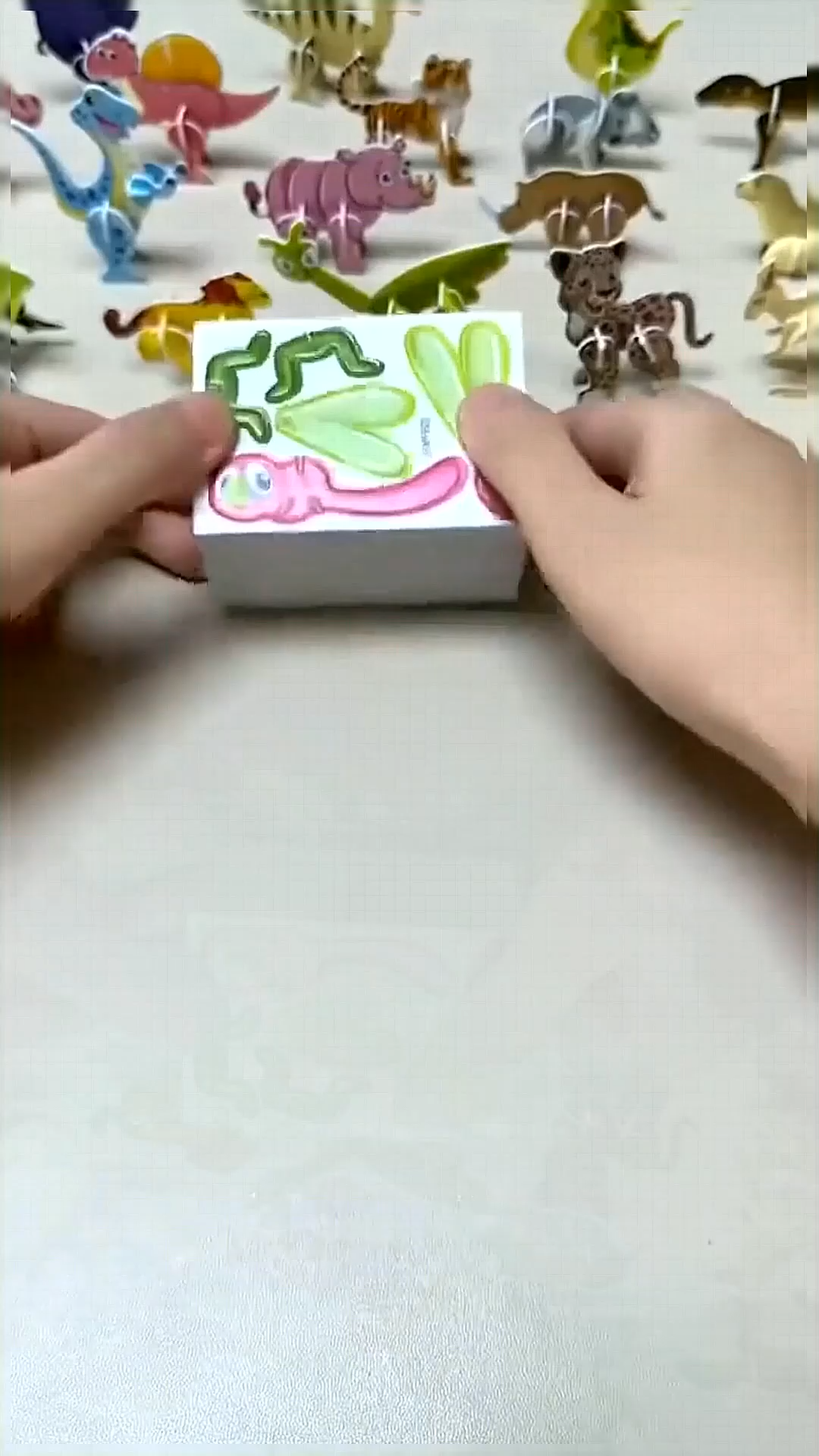 Pengembangan kecerdasan harus dari kecil lho—kamu pengin anakmu jadi orang pintar bukan?