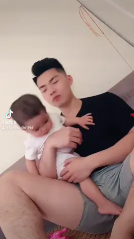 Lâu2 hát cho a tiktok thương tí chứ flop quá trời#thinhhanh #xuhuong2025 #ilovetiktok 