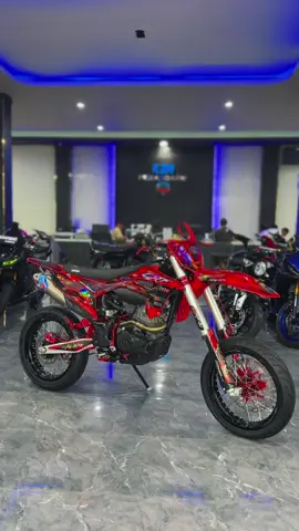 #CapCut #kjmpekanbaru #viral #kjmsupermoto #fyp @Kjm Pekanbaru. @KJM_RantauPrapat @KJM BAGAN BATU @KJM VARIASI 