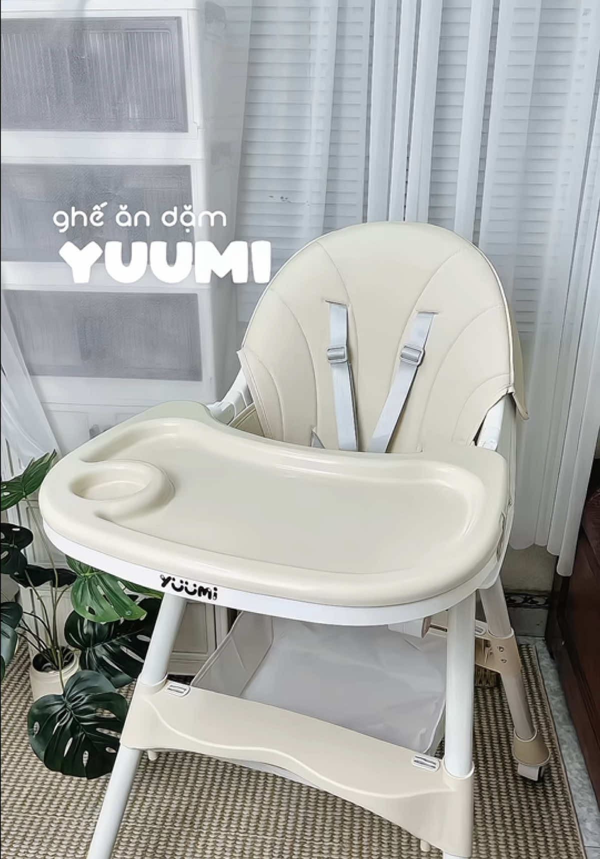Ghế ăn dặm nhà Yuumi xinh quá, lại còn có chế độ ngả lưng sịn xò cho các bé tập ngồi nek#mebecamyeu #gheandamyuumi #gheandamchobe #yuumi #mevabe 