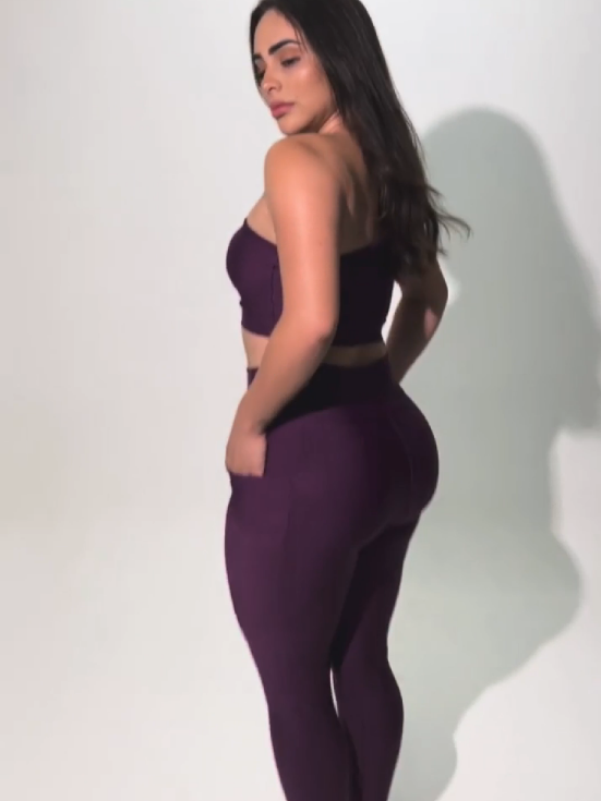 Garanta já seu Kit 3 Calças Legging Feminina! #calçaleggingfeminina #kitlegging #leggingcombolso  #modafitness #roupafeminina