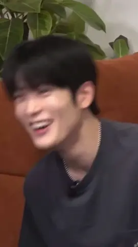 คิดถึงแมวส้มอ่ะ D-178 #แจฮยอน #jaehyun 