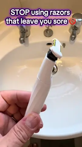 Finally a trimmer that doesn’t attack your bits 😂🫣 #trimmer #shaver #bodyshaver #blackfriday #tiktokshopmademebuyit 