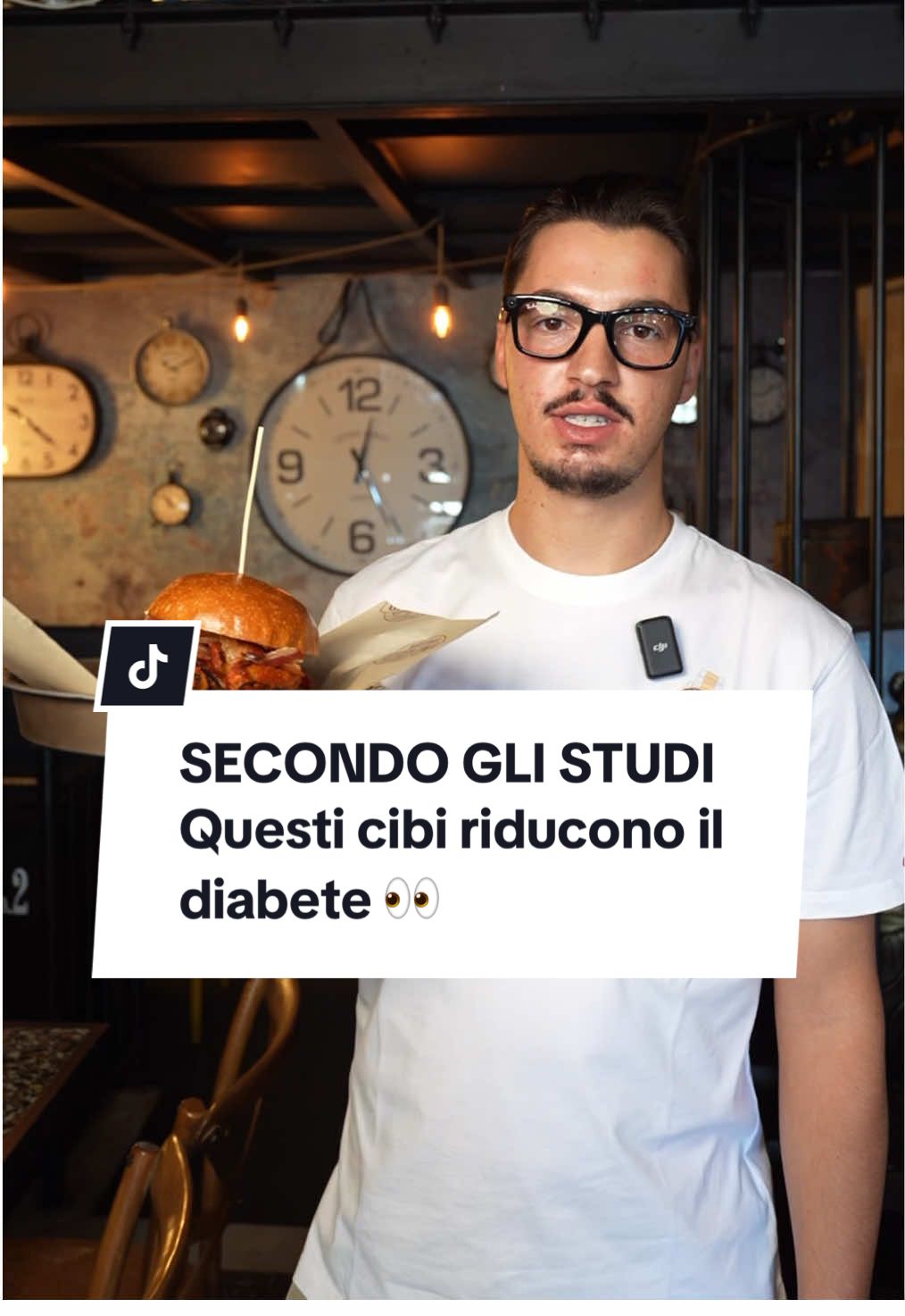 Un panino dalla Vecchia Officina ti fa vivere felice e sano fino a 101 anni 😍 E tu, quanti panini ti mangi a settimana? 🍔 🎬Agenzia TikTok: @Spark Marketing Agenzia TikTok  #paninoteca #panini #foodlovers #foodnapoli #cibo 