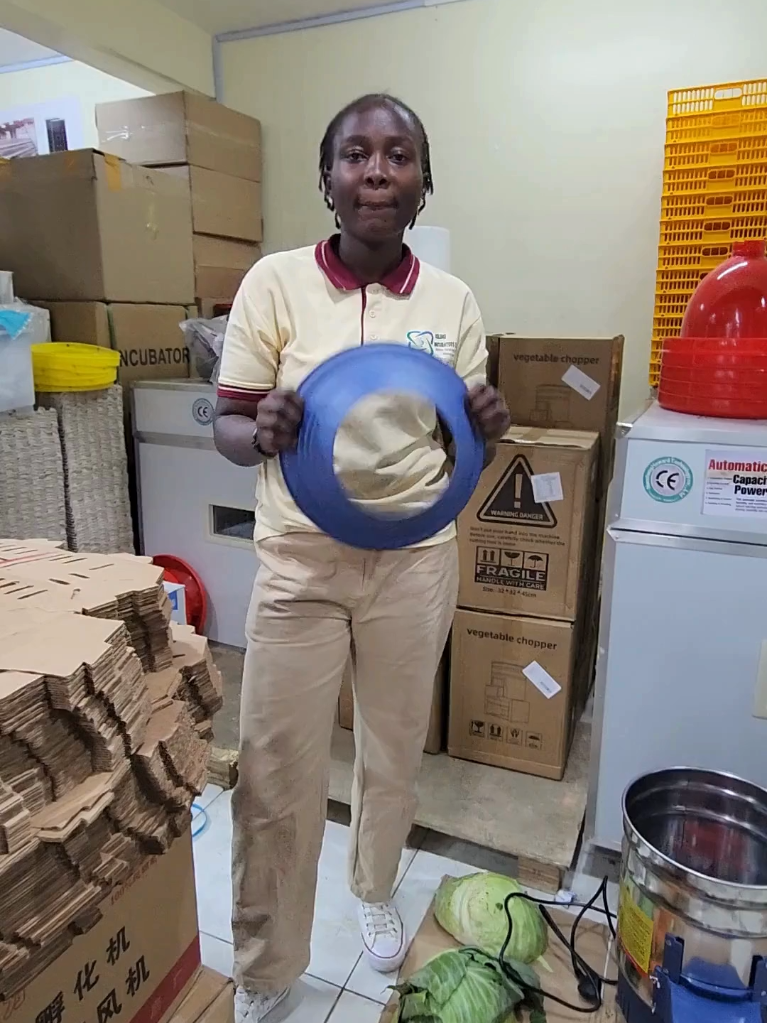 🥕🌽 Vegetable Shredder Now in Stock! 🌽🥕 Upgrade your farm or kitchen processing with our High-Speed Vegetable Shredder, now available only at KSh 17,000! 💥 ✅ Perfect for chopping vegetables, fodder & greens ✅ Made of durable stainless steel 🛠️ ✅ Easy to use, clean & maintain ✅ Saves time and boosts productivity 🚀 Ideal for farmers, hotels, and feed preparation — efficient and built to last! 💪 📍 Available only at Kilimo Incubators — Where Farming Meets Innovation! 🌾 📞 Call/WhatsApp: 0728 910633 / 0727 754766#chickensoftiktok #incubatorskenya #farmlife #AgriTok #incubator