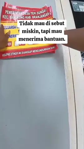 Tidak mau di sebut miskin, tapi mau menerima bantuan. #pkh .