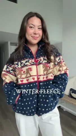 CUTEST holiday fleece :) just ordered the red one ☺️🧣🎄 5’2 wearing a medium! #fleecejacket #winterfleece #sherpajacket #tiktokshopcreatorpicks #tiktokshopblackfriday @Cider @CiderEssentials 
