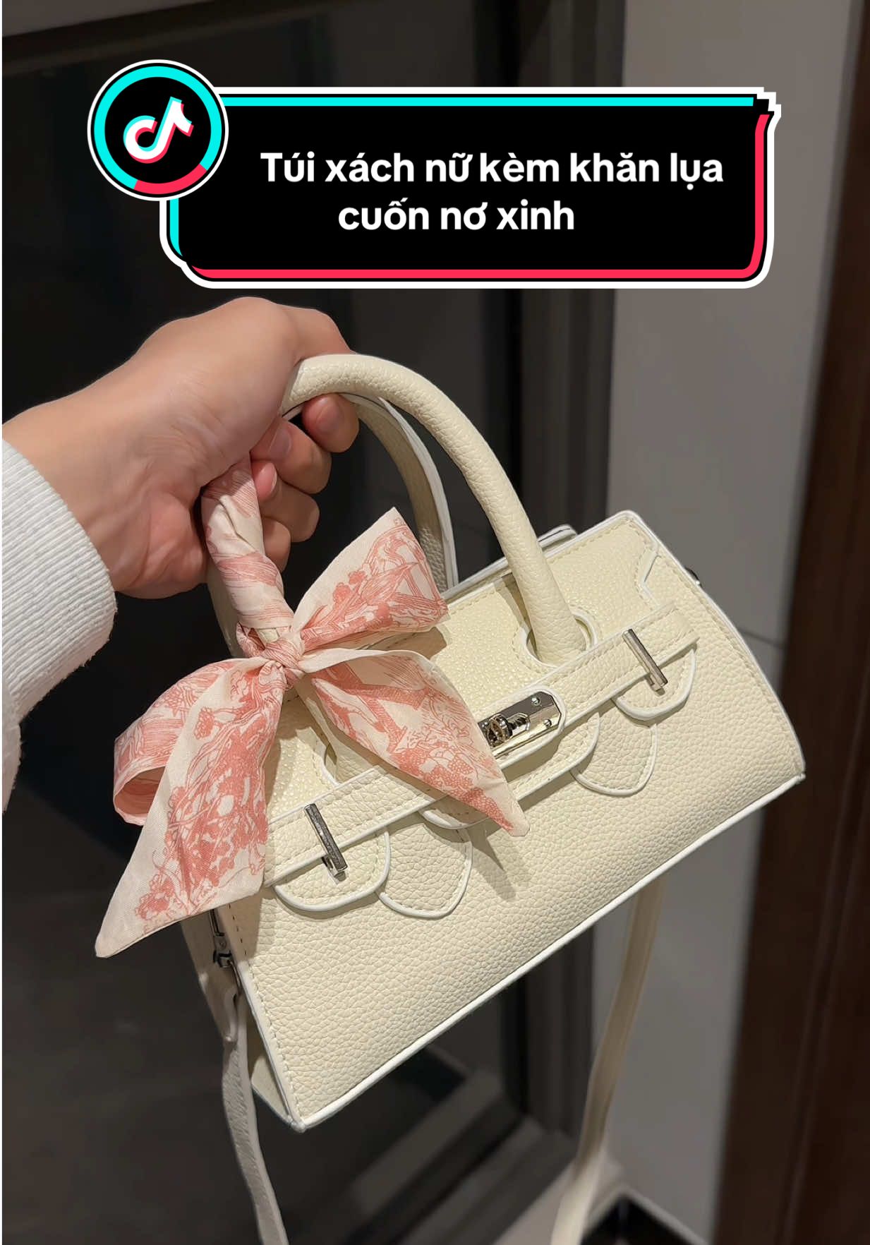 Túi xách nữ, túi đeo chéo kèm khăn lụa, cuốn nơ xinh lắm nha #reviewtuixach #jimestore #tuideocheonu #tuinuthoitrang #tuixachnu 