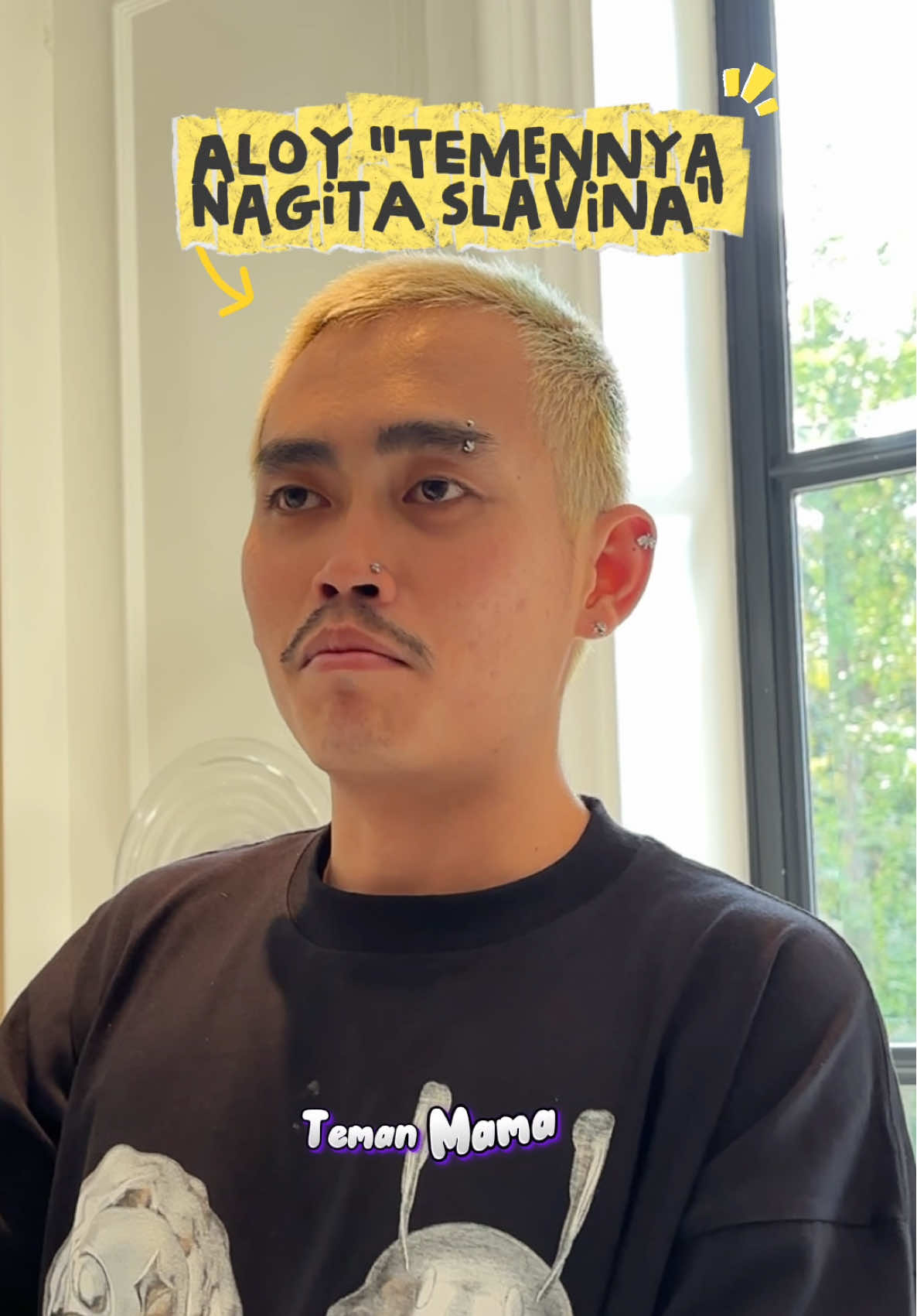 Ada tukang buah katanyaaaa 😂😂😂