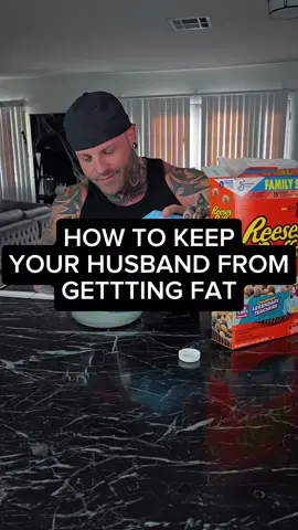 Very sneaky 😏  #coupleshumor #couplesfunny #fyi #fyp #couplescomedy 