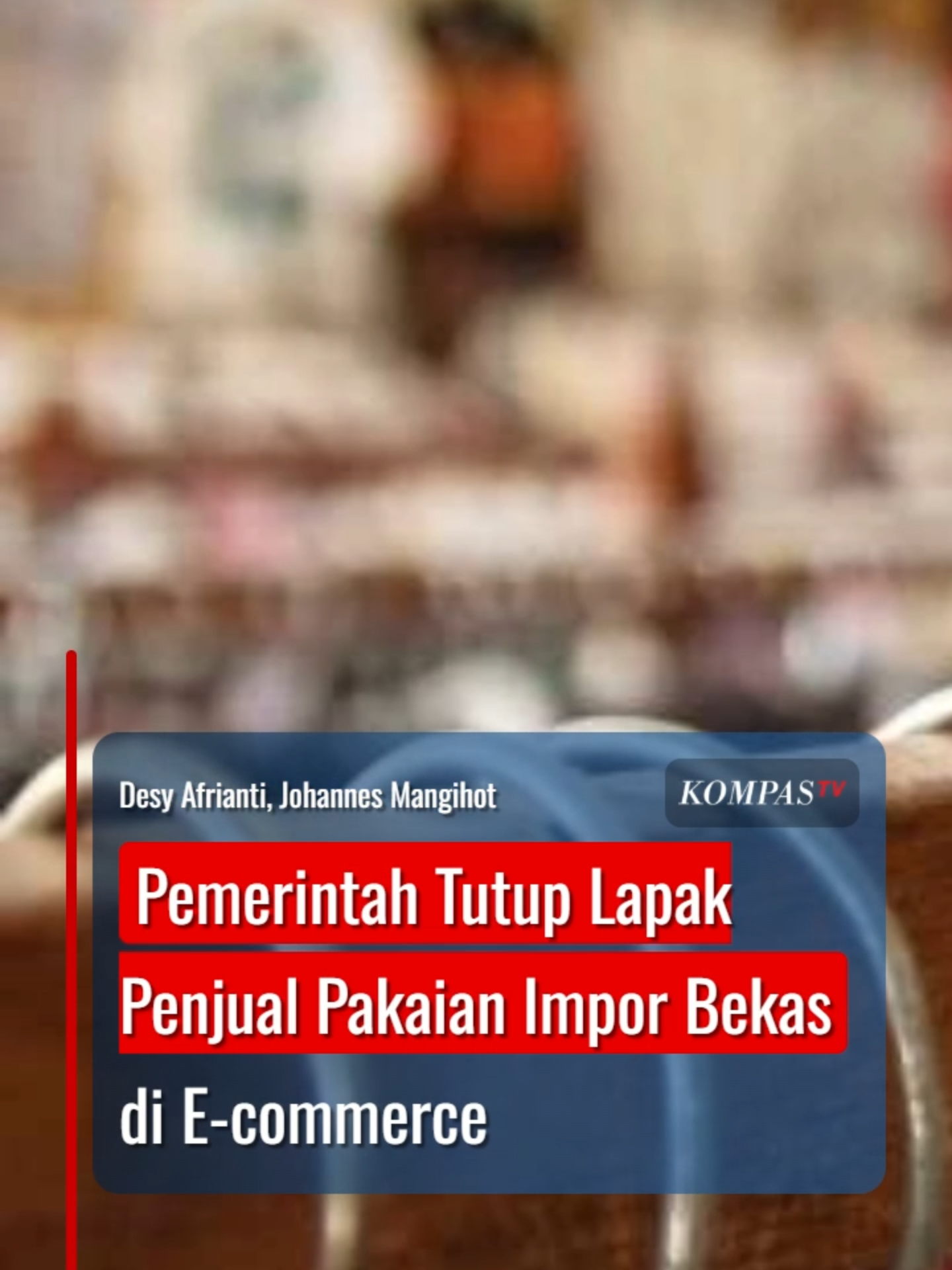 Pemerintah Tutup Lapak Penjual Pakaian Impor Bekas di E-commerce Pemerintah menutup toko yang menjual pakaian impor bekas di platform e-commerce atau lokapasar.   Pemerintah menegaskan praktik thrifting atau penjualan pakaian impor bekas secara aturan tidak diperbolehkan, dan masyarakat diminta untuk tidak lagi membeli produk tersebut. Menteri Usaha Mikro Kecil dan Menengah (UMKM) Maman Abdurrahman menjelaskan langakah penutupan ini dilakukan untuk mengurangi aktivitas thrifting. Kementerian UMKM menyiapkan skema kemitraan antara pedagang thrifting dan pelaku UMKM yang sudah mapan, sebagai strategi transisi usaha menyusul pelarangan impor baju bekas ilegal. Sahabat KompasTV juga bisa memperoleh informasi terkini melalui website www.kompas.tv. #bajubekasimport #trifting #thrifting #bajuimport #pakaianbekasimport #kementerianumkm #ecommerce #penjulalpakaianbekas
