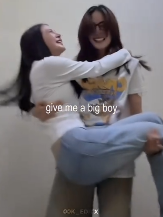 සුරංගනාවියක් වගේ ලස්සන නංගි බබෙක්ව අයිතිකරන් ඉන්නෙ..! 😌🫶❤️ [N♡] .#💞GLgirlfriend🌈💫 #vairal_video #fyppppppppppppppppppppppp #1mlikes_thanks_you #glgirlfriend @ₚ♡ₙₑₜₕₘᵢ✦ 🇱🇰🇰🇷🌈 