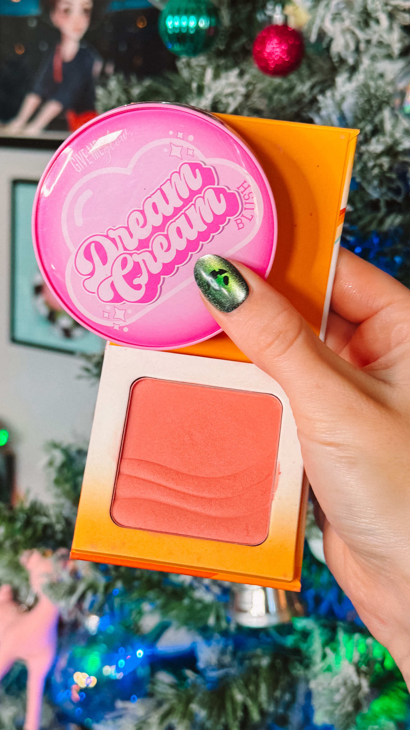 blush combo💞 @GIVEMEGLOW strawberry milk cream blush* @Singe Beauty riveting rhubarb blush* *gifted #blush #blushcombo #indiemakeup #givemeglowcosmetics #singebeauty 