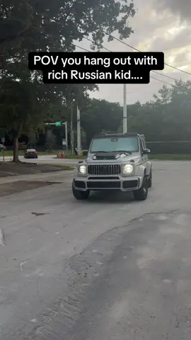 Igor only eats caviar as a snack…