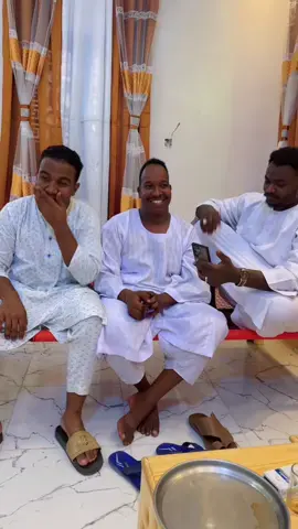 ابشر ي عريس ❤️🔥@حذيفة العوض الشيخ @ALi Diaa #sudanese_tiktok #مشاهير_السودان #جخو،الشغل،دا،يا،عالم،➕_❤_📝 #القوات_المسلحة_السودانية🦅🇸🇩🦅 #القضارف_كسلا_بورسودان 