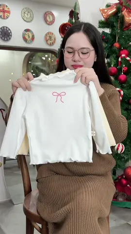 Áo giữ nhiệt tay bồng cổ viền bèo xinh quá 🥰 #thoitrangtreem #aogiunhietchobe #aonichobe #phamdiutb 