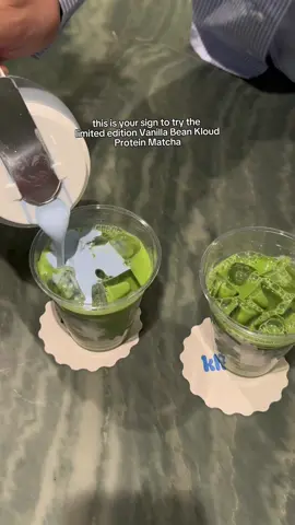 Absolutely exceeded my expectations! 10/10 drink plus you get your protein gains 🍵 Available only at Blank Street SoHo THE GREEN ROOM from Nov 6 - Nov 12  A limited editon drink with @KhloudFoods RUN DONT WALK 🏃‍♀️ #matcha #matchalatte #blankstreet #nycfood #nycinfluencer 