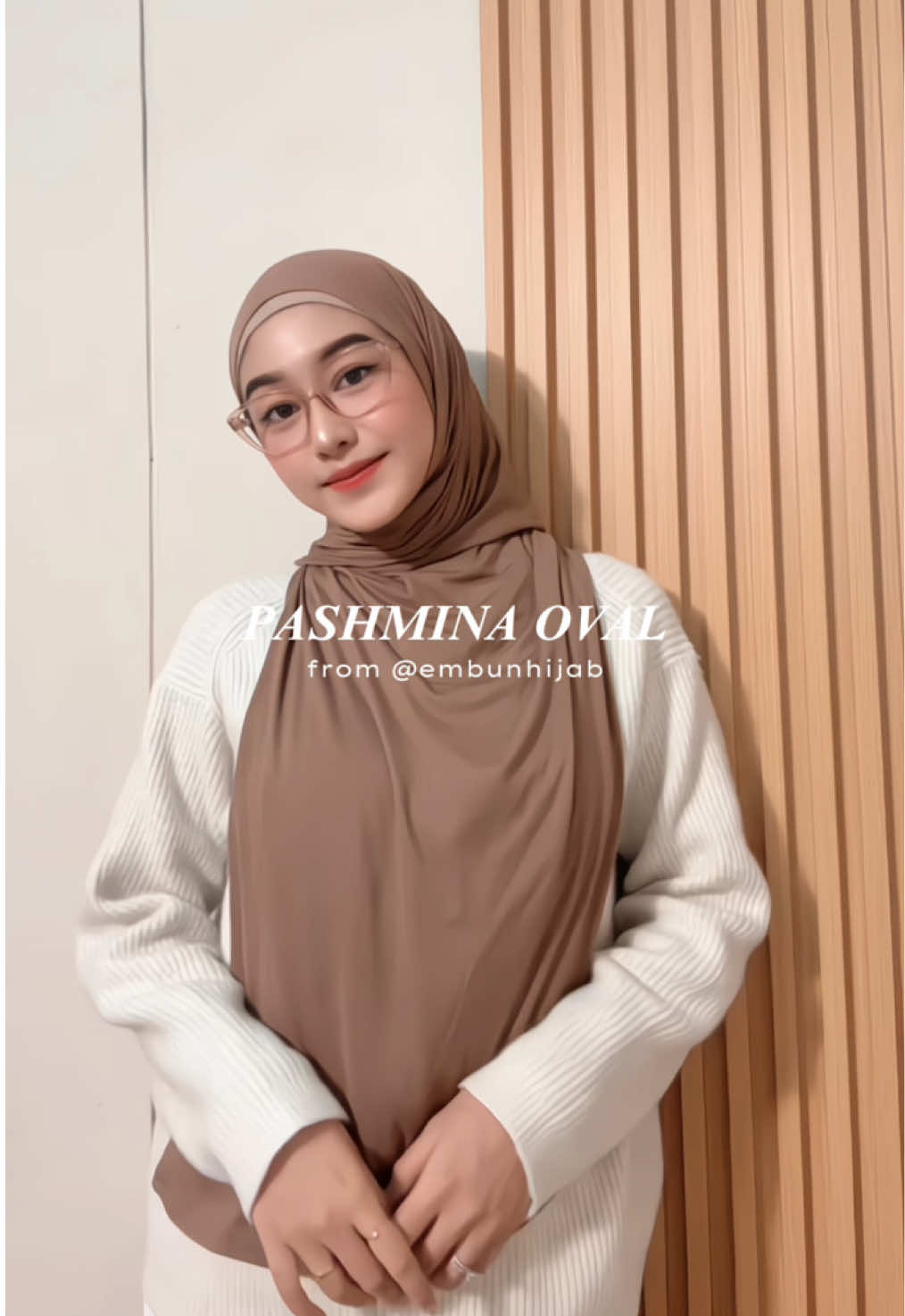 rekomendasi pashmina oval yang nyaman, ringan gak kaku dan yang murce mursidahhhh!! @embun.hijab #pashminaoval #pashminakaos #pashminatutorial #hijabtutorial #creatorsearchinsights 