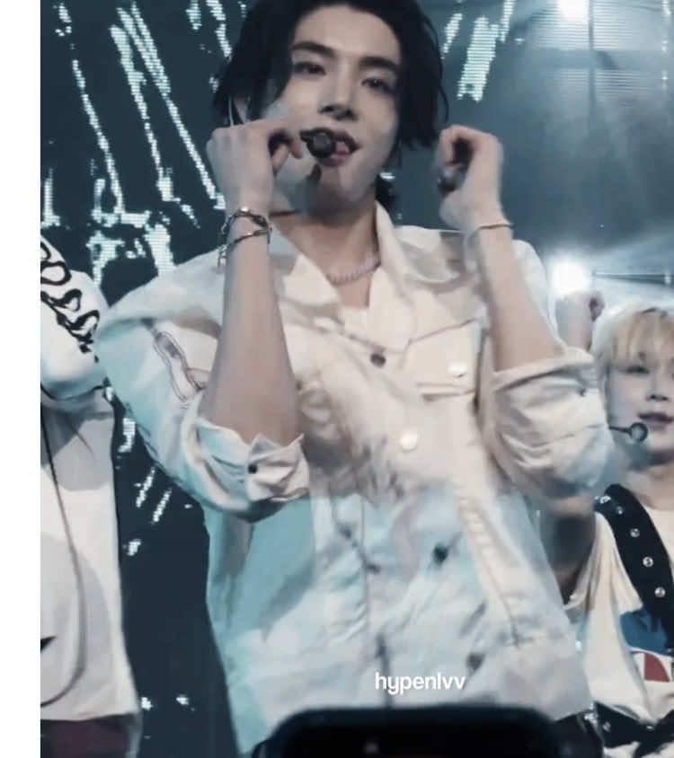 #JAKE — quick edit 💔 jakr  first clip: aerynnqz  #enhypen #fyp #viral #xzybcaシ sim jaeyun jake enhypen jakr say my name david guetta bebe rexha j balvin job application edit viral 