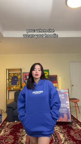 that moment when her outfit mysteriously looks like yours 🤔👀 @c2_girl @Von Martinez 