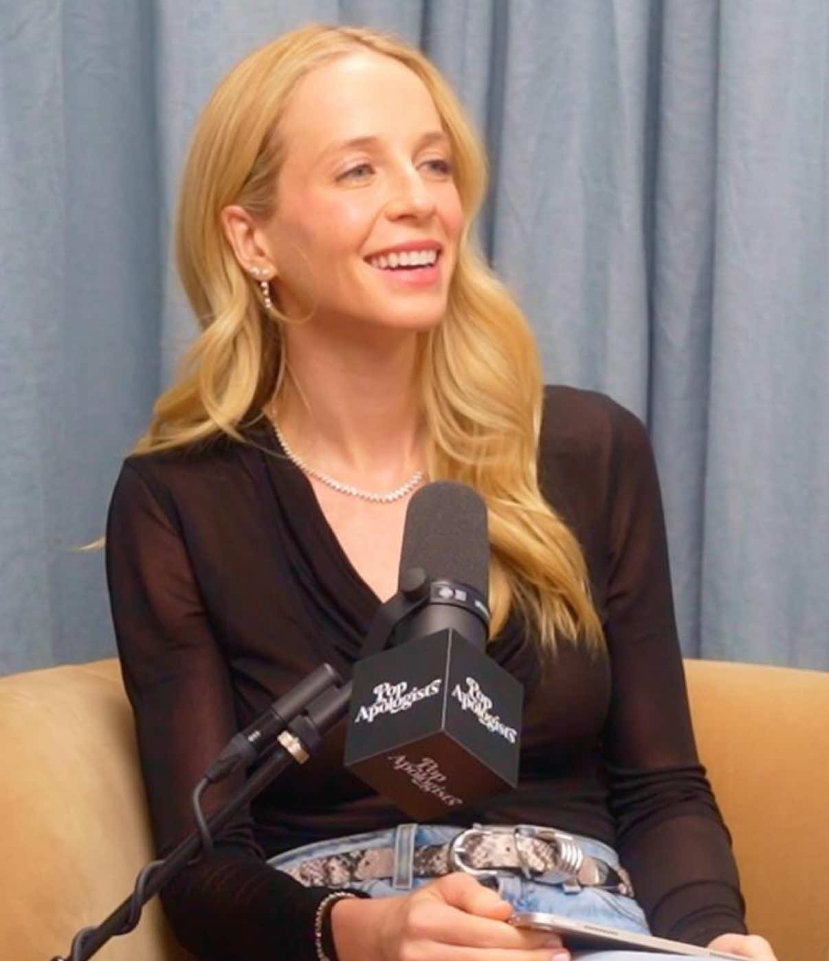 Maybe a little too dedicated to his craft ✨Lily Allen Pens Scathing Album about David Harbour’s Cheating + The Row Sample Sale Mass Psychosis✨ #davidharbour #esquiremagazine #strangerthings5 #lilyallen #davidharbouredits 