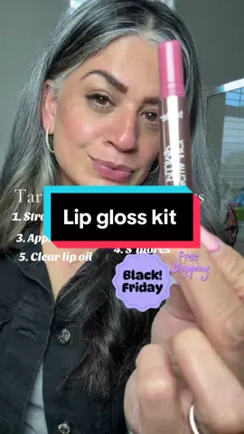 Beautiful lipglosses #selfiequeen1977 #makeup #postivevibes #tiktokshopblackfriday #tartelipplump @tarte cosmetics 