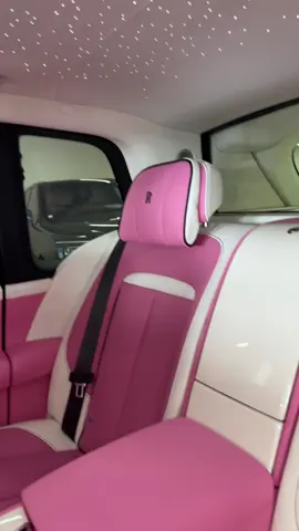 2025 Rolls-Royce Cullinan in the Gorgeous Artic White with Blushing Pink interior.🥂 #fyp #rollsroyce #carsoftiktok #therealbentleyman #pink 