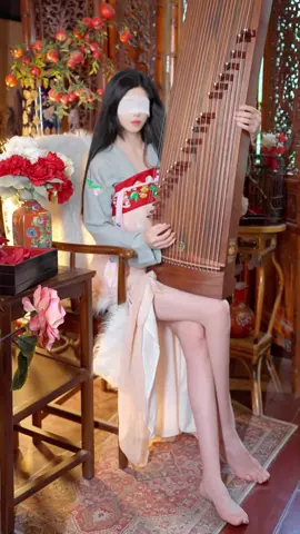 春庭雪 - Chun ting xue. #古筝 #chinesemusic #musicmandarin #instrumental #viralpost 