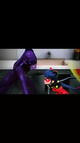 SO SOCADA BRUTAA 🫦🙌🏻 #miraculous #bugnoir #ladybug #fyp 