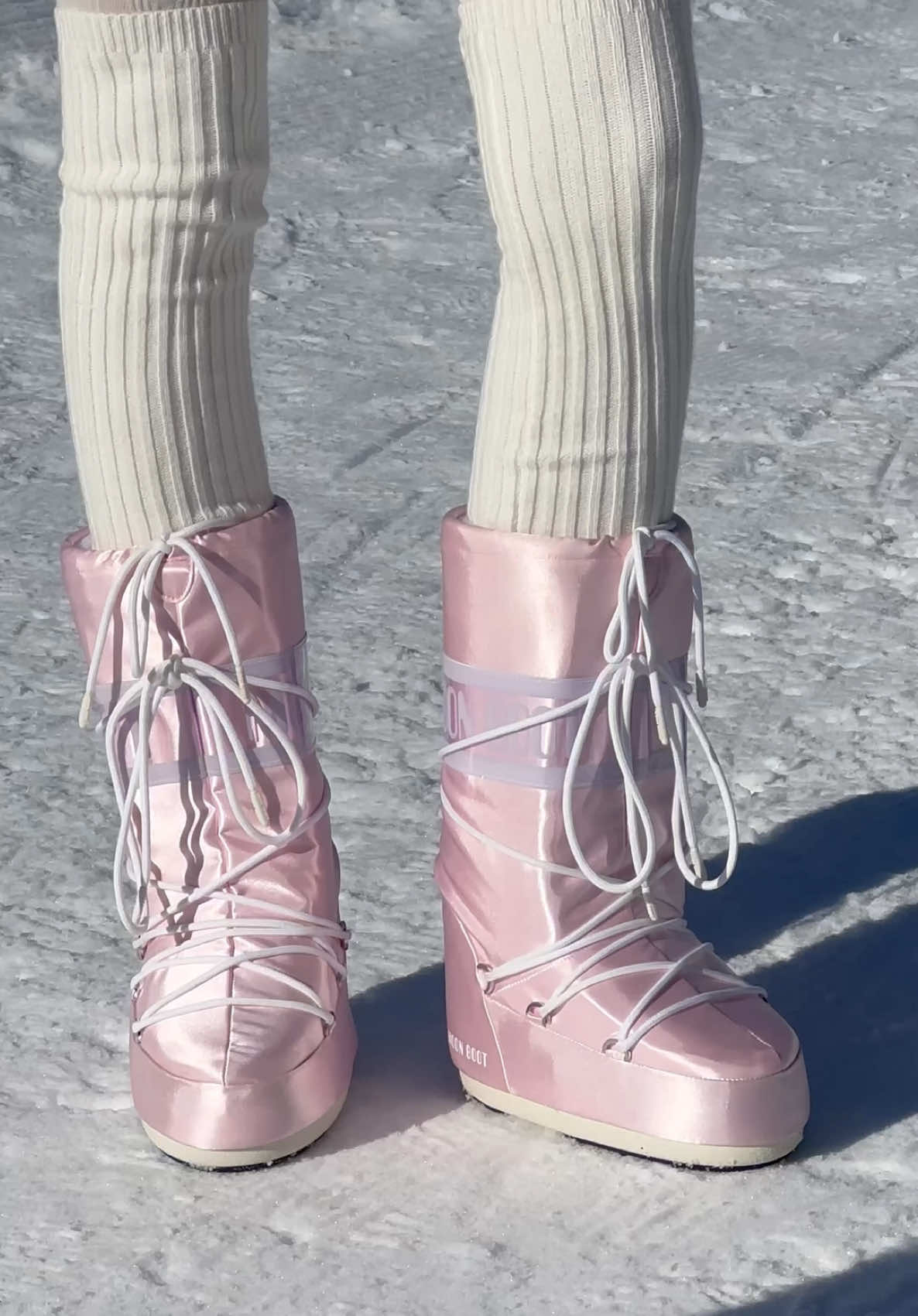 Which one’s your favorite? ❄️ #moonboot 