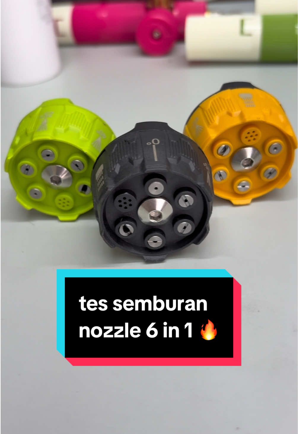 Nozzle 6in1 Corleone hadir dengan enam pilihan sudut semprotan berbeda. Cukup putar kepala nozzle, ubah tekanan sesuai kebutuhan — tanpa ganti nozzle 🤩🤩 #nozzle #corleone #carwash #alatsteammotor #jetcleaner 