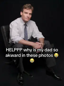 lolll showed him these #house #housemd #jameswilson #robert #gregoryhouse 