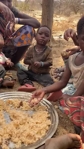 Almoço com criaça hatzas!