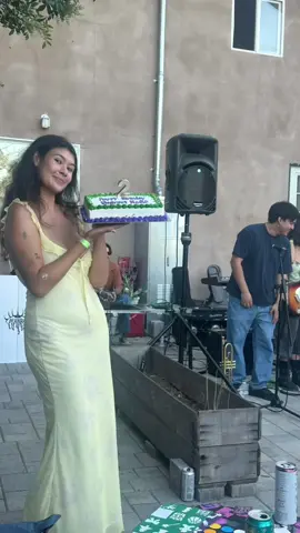 moments of mine + bless the telephone on online omnichord :* #omnichord #blessthetelephone 