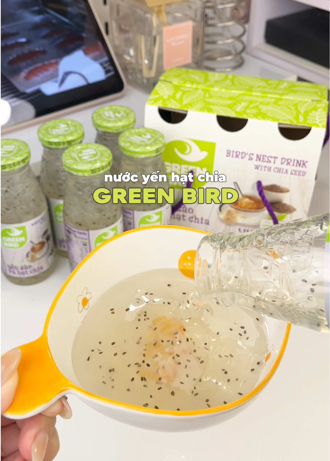 Vừa ngon vừa tốt cho sức khoẻ nữaaa #greenbird #nuocyengreenbird #nuocyenhatchia #nuocyen #meocamunbox 