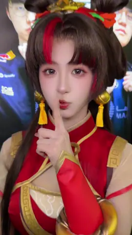 图上两人的相似之处？#faker大魔王