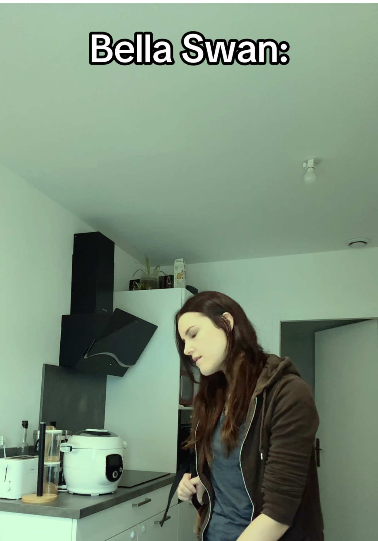 🍏 🍎 ?? 😫 #twilight #bellaswan #bella #humor #twilightsaga 