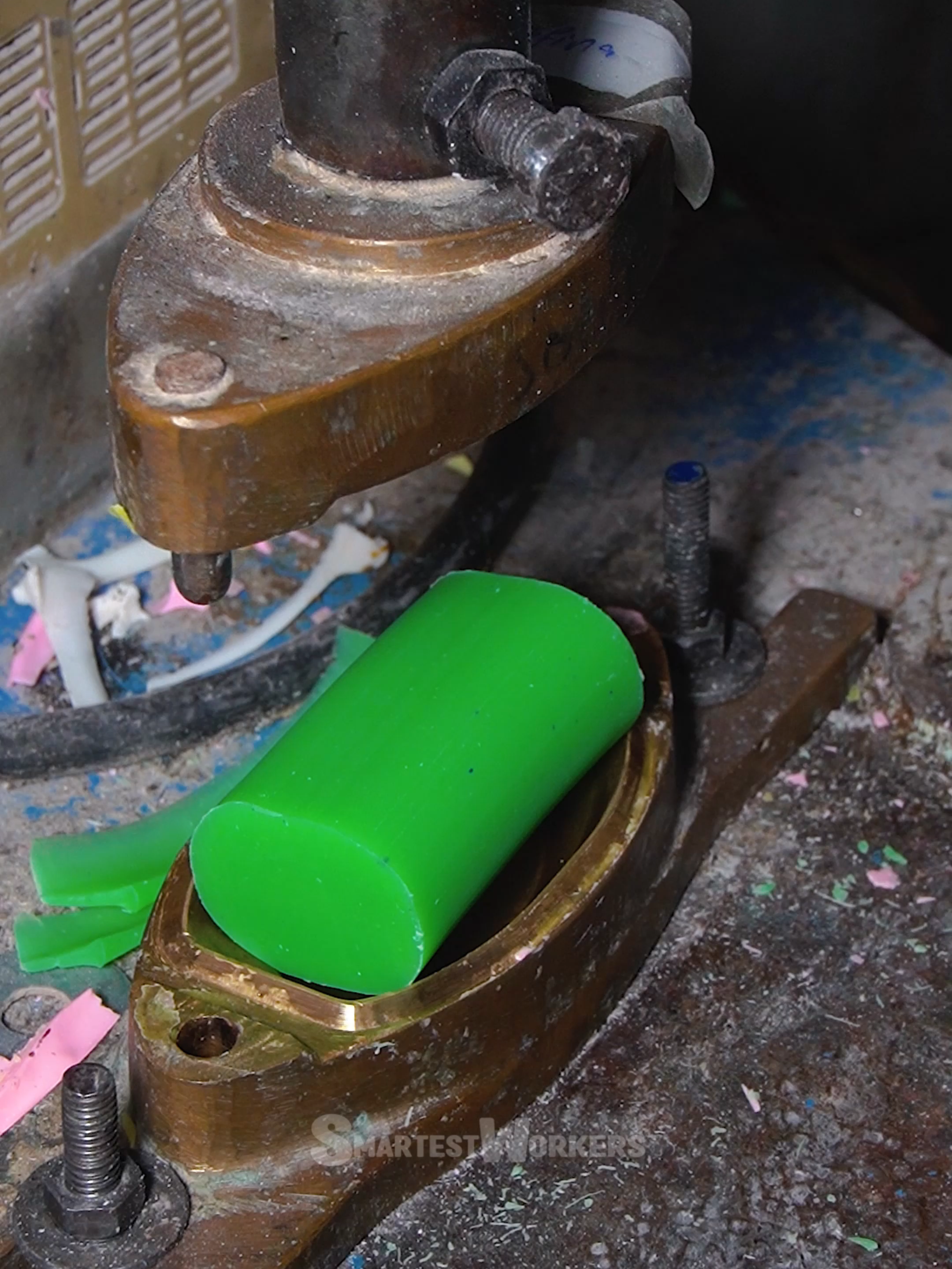 How Beauty Soaps Are Made in Factories