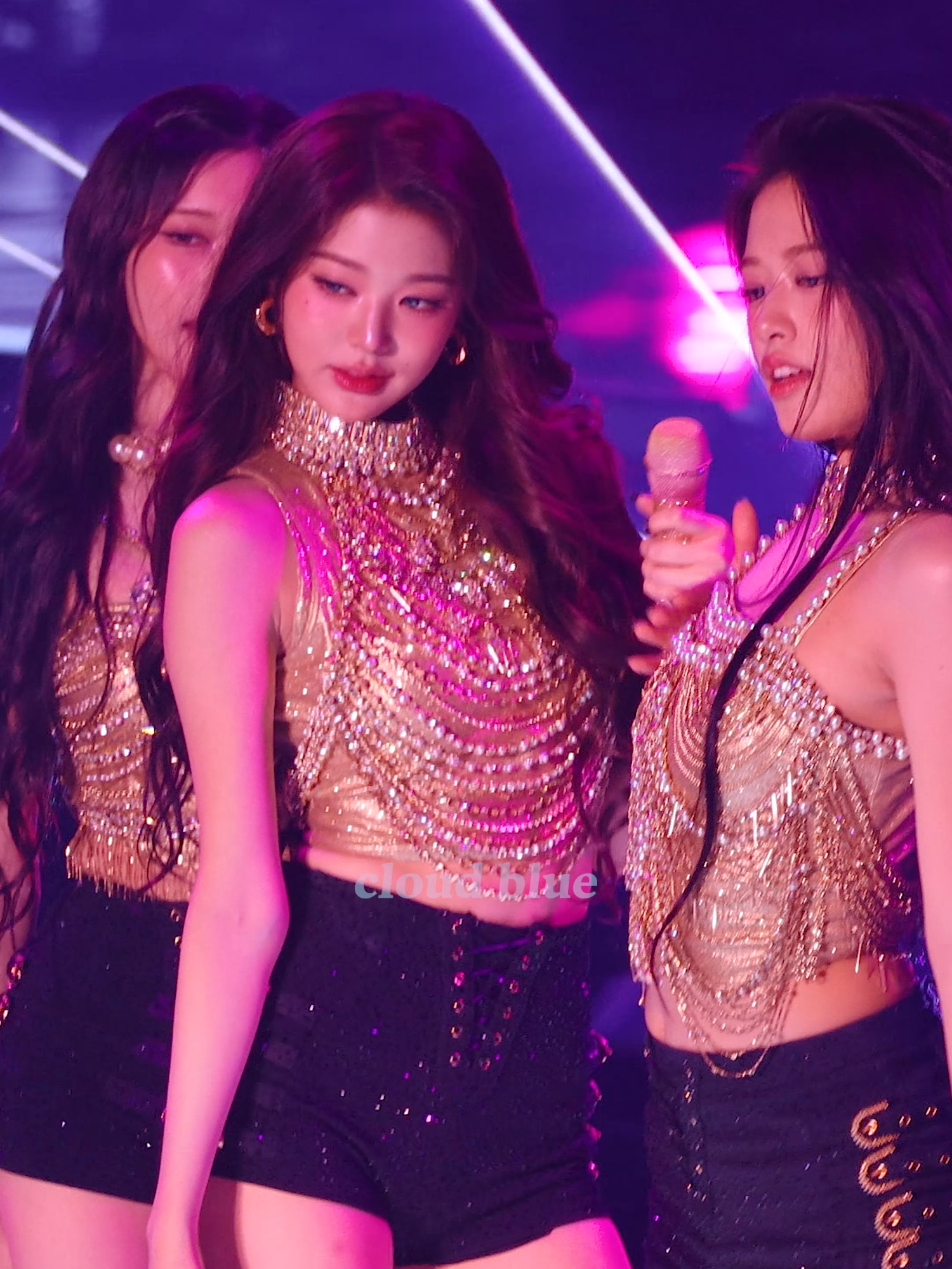 IVE 장원영 Fan Cam - ATTITUDE Runway performance (251102 SHOW WHAT I AM) #아이브 #장원영 #IVE #ウォンヨン #アイヴ