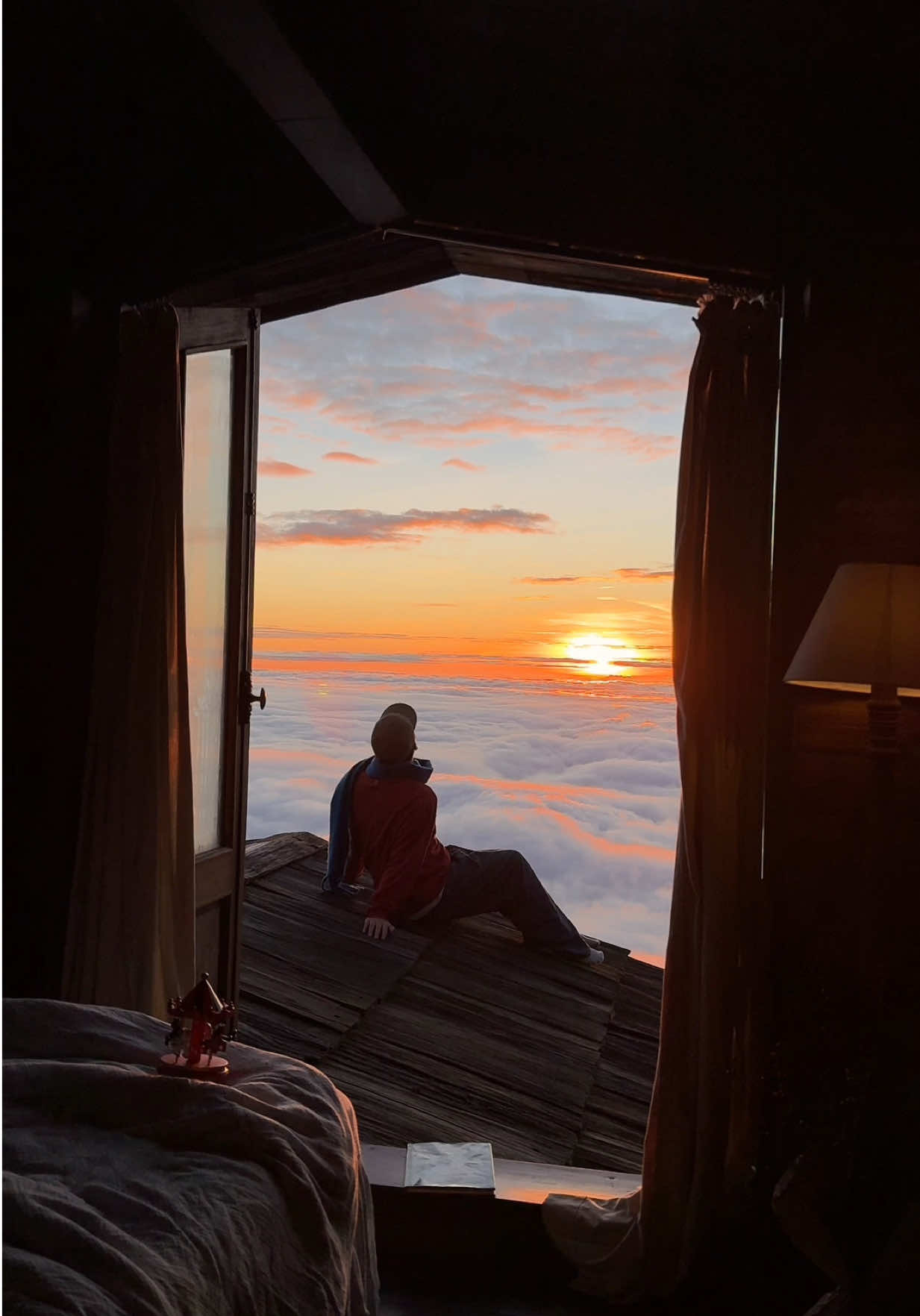 Tà Xùa ưu ái tôi bằng biển mây đẹp quá, nhả vía nhaa  #nguoitresongchill #taxua #bienmaytaxua #taxuasonla #sanmaytaxua 